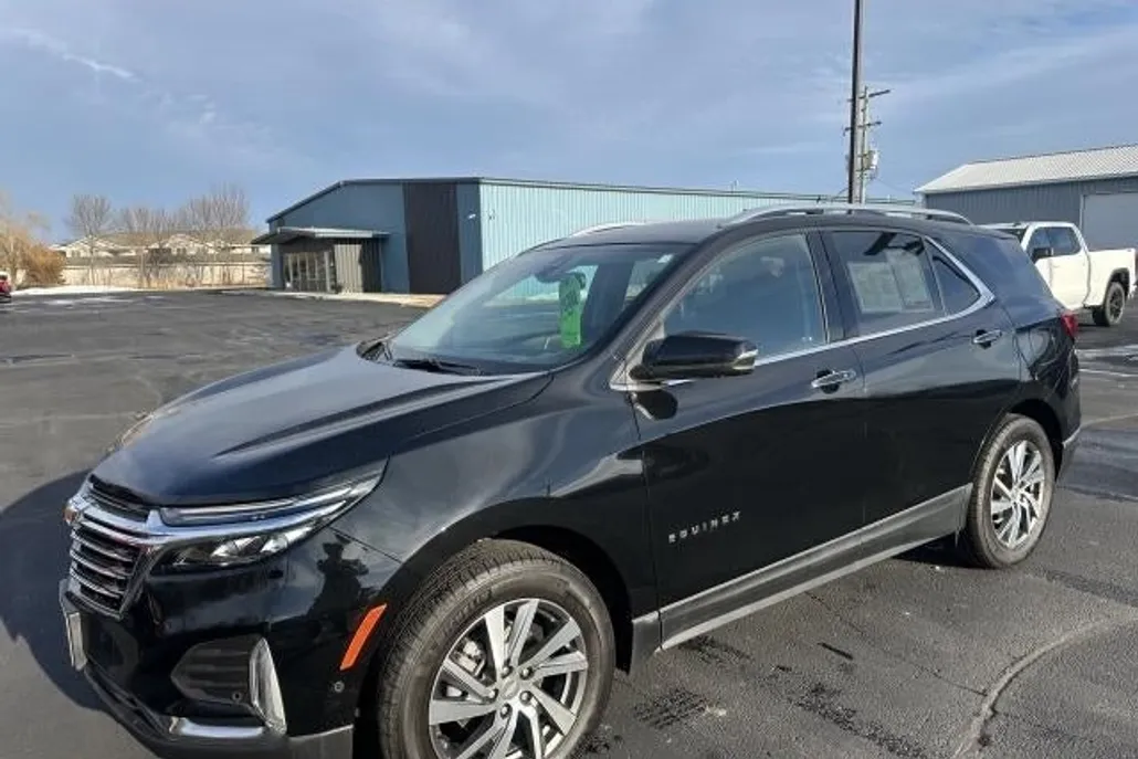 2024 Chevrolet Equinox Premier photo 1