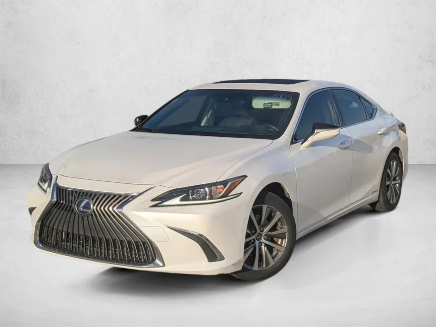 2019 Lexus ES 300h Luxury photo 1