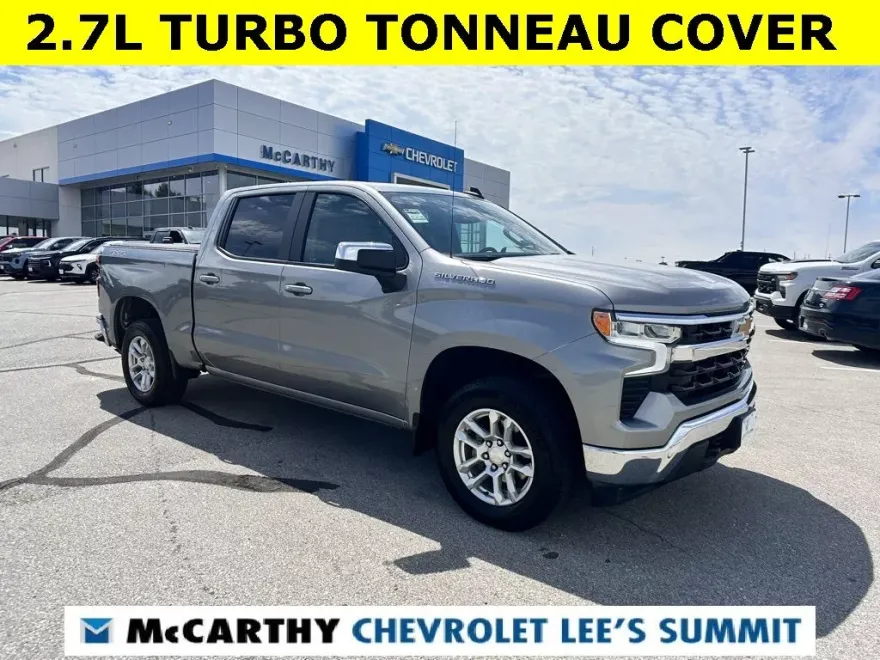 2024 Chevrolet Silverado 1500 LT photo 1