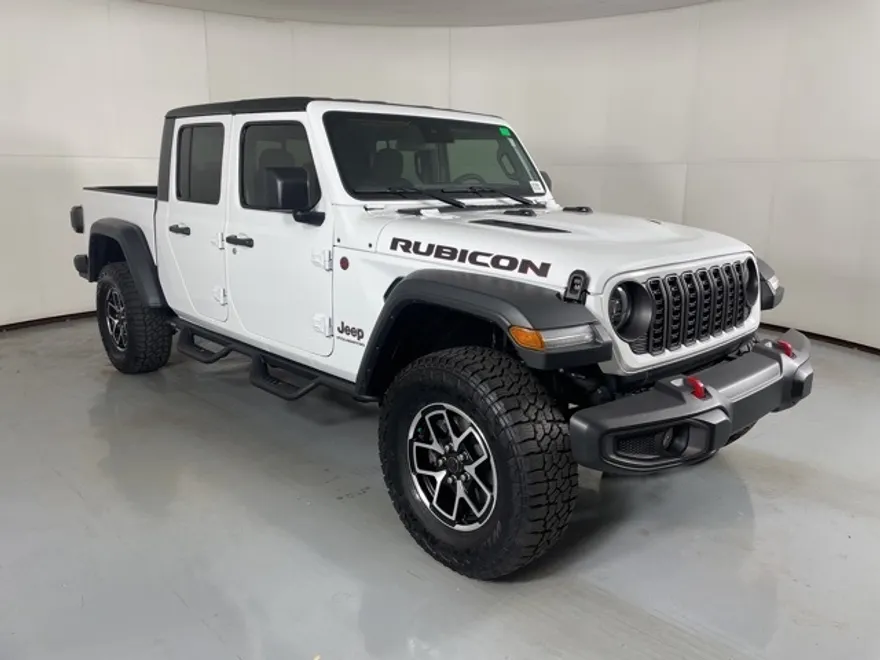 2024 Jeep Gladiator Rubicon photo 1