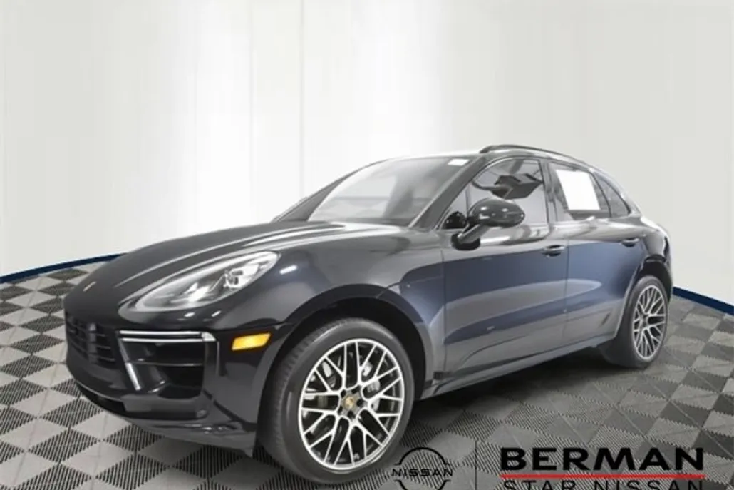 2020 Porsche Macan Turbo photo 1