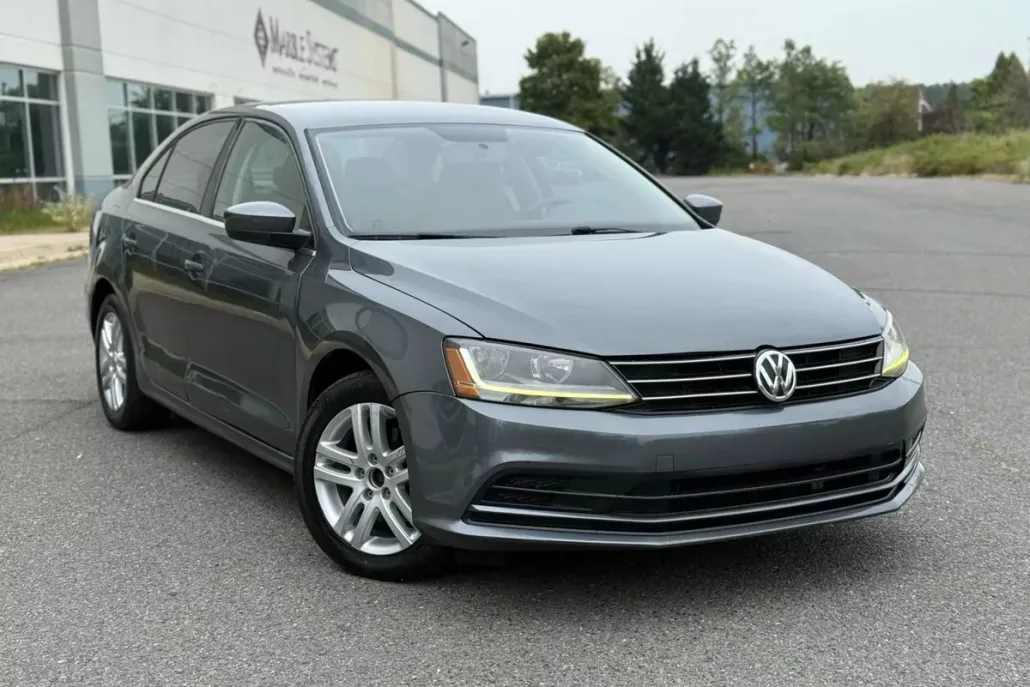 2017 Volkswagen Jetta 1.4T photo 1