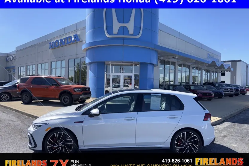 2024 Volkswagen Golf GTI Autobahn photo 1