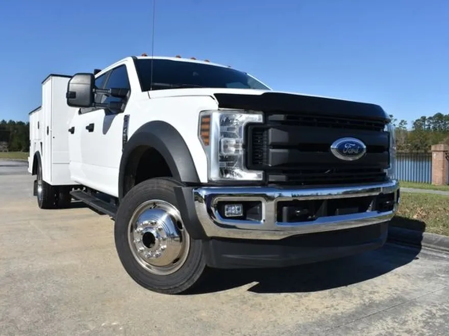 2018 Ford F-450 XL photo 1