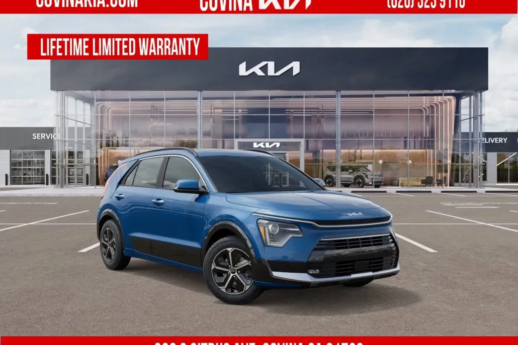 2025 Kia Niro SX photo 1