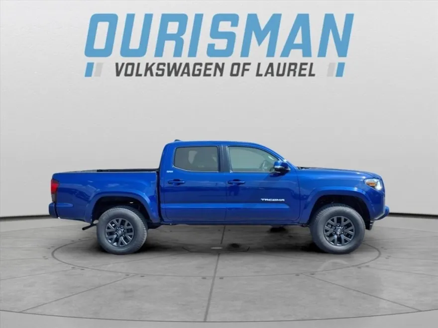 2023 Toyota Tacoma SR5 photo 1