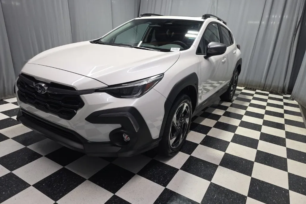 2025 Subaru Crosstrek Limited photo 1