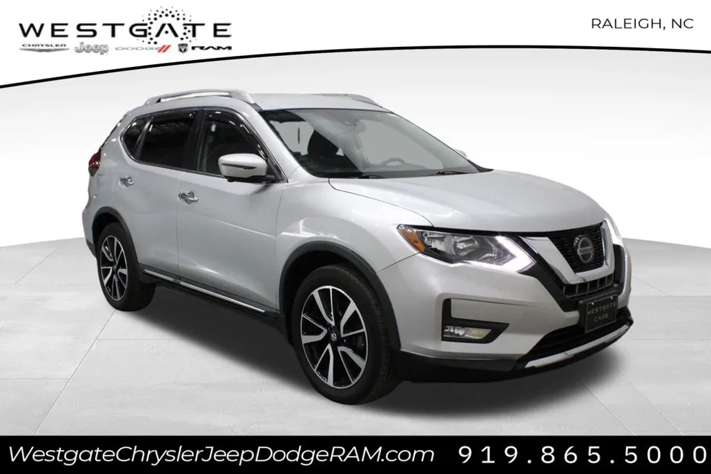 2020 Nissan Rogue SL photo 1