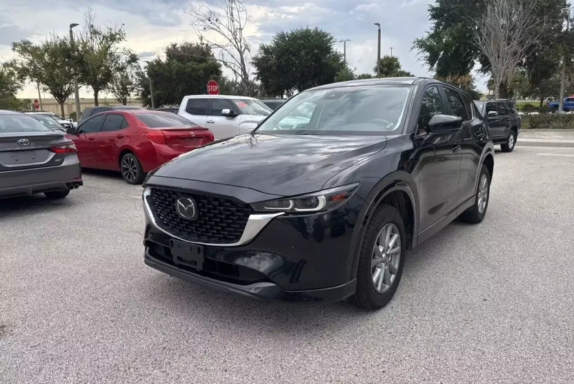 2024 Mazda CX-5 Select photo 1