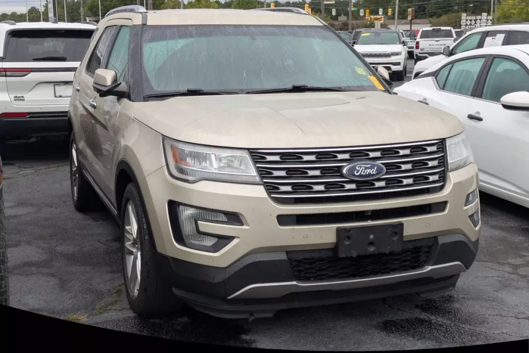 2017 Ford Explorer Limited photo 1