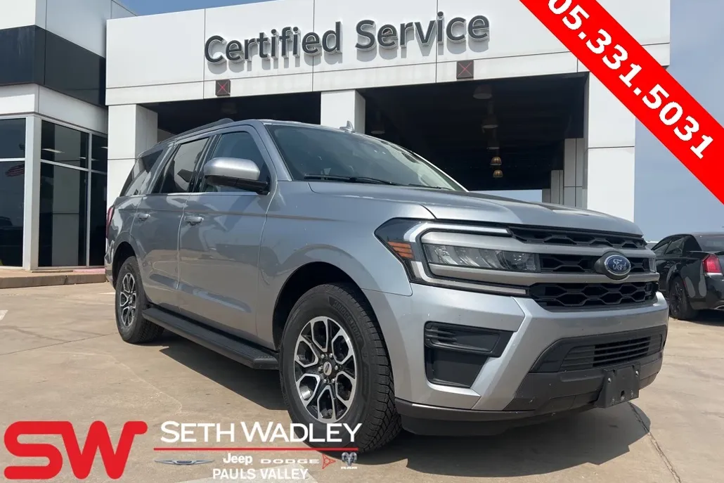 2024 Ford Expedition XLT photo 1