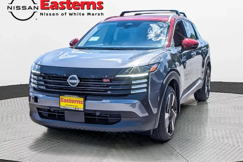 2025 Nissan Kicks SV photo 1