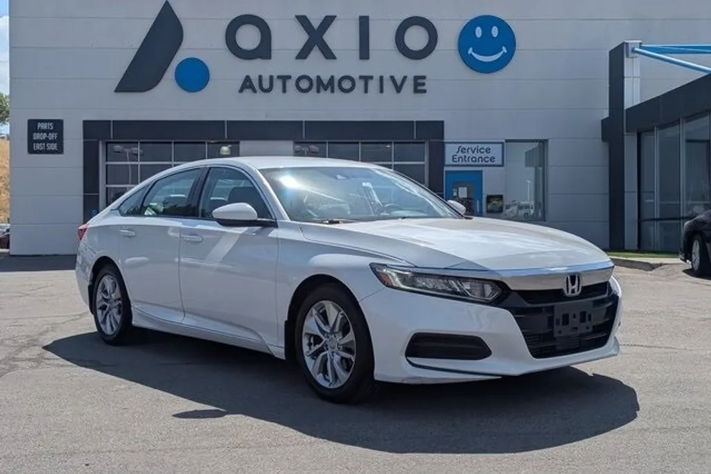 2018 Honda Accord LX photo 1
