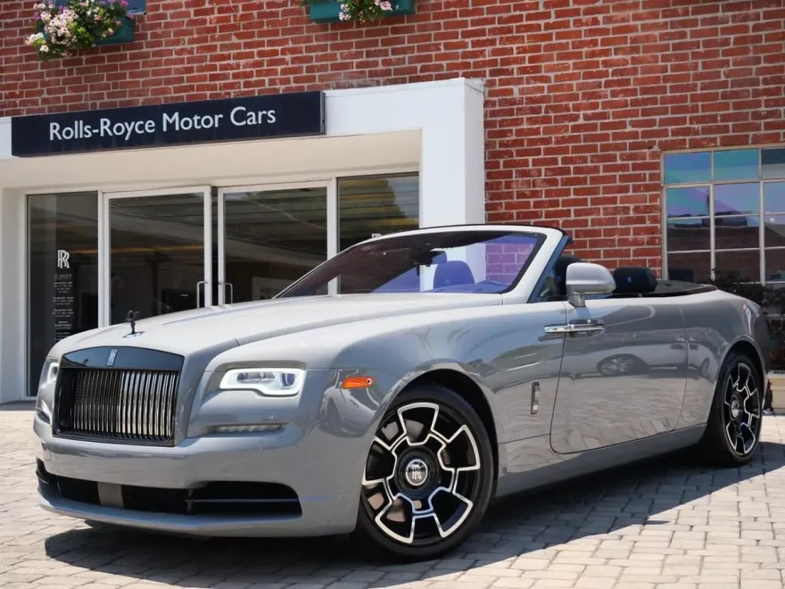 2018 Rolls Royce Dawn photo 1
