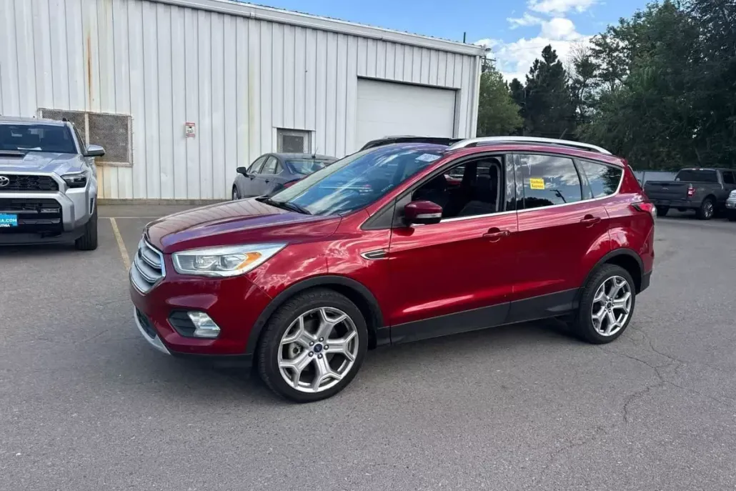 2018 Ford Escape Titanium photo 1