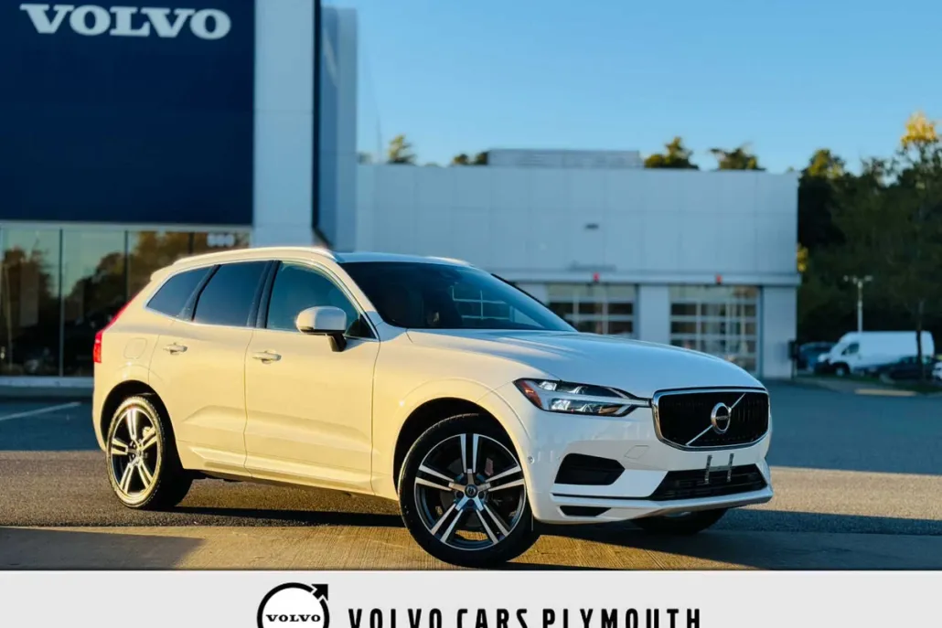 2019 Volvo XC60 T6 Momentum photo 1