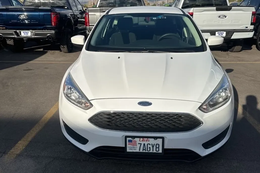 2018 Ford Focus SE photo 1