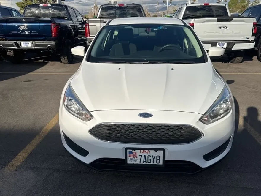 2018 Ford Focus SE photo 1