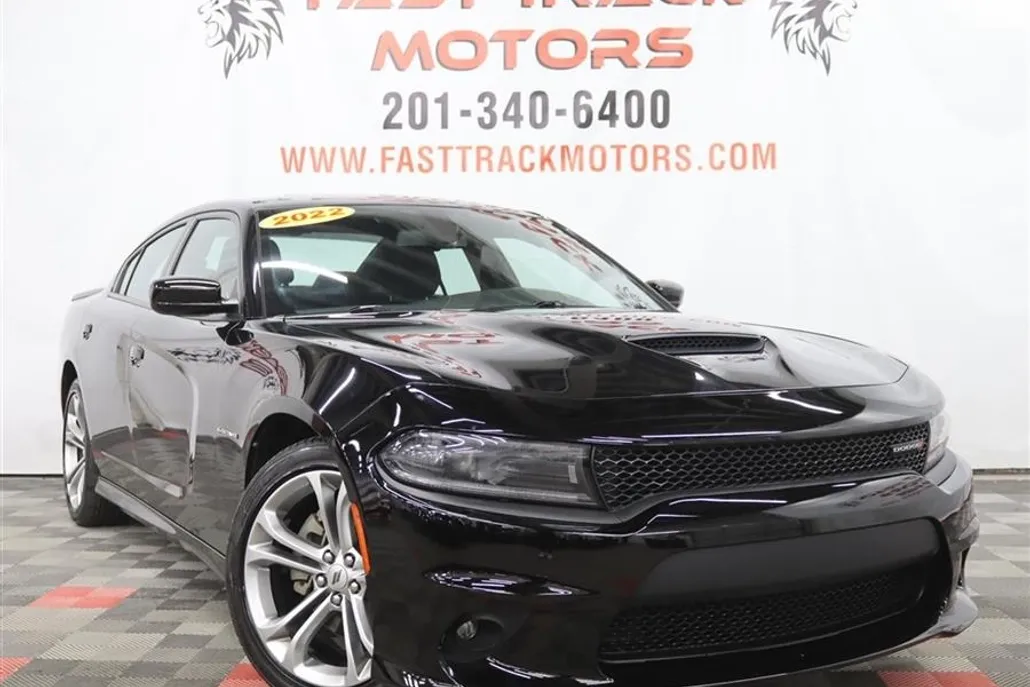 2022 Dodge Charger R/T photo 1