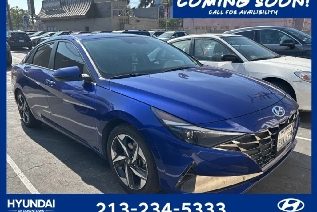 2022 Hyundai Elantra Limited photo 1