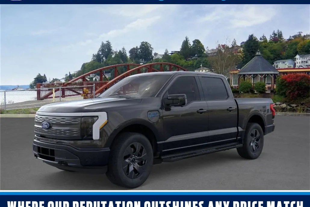 2025 Ford F-150 Lightning Lariat photo 1