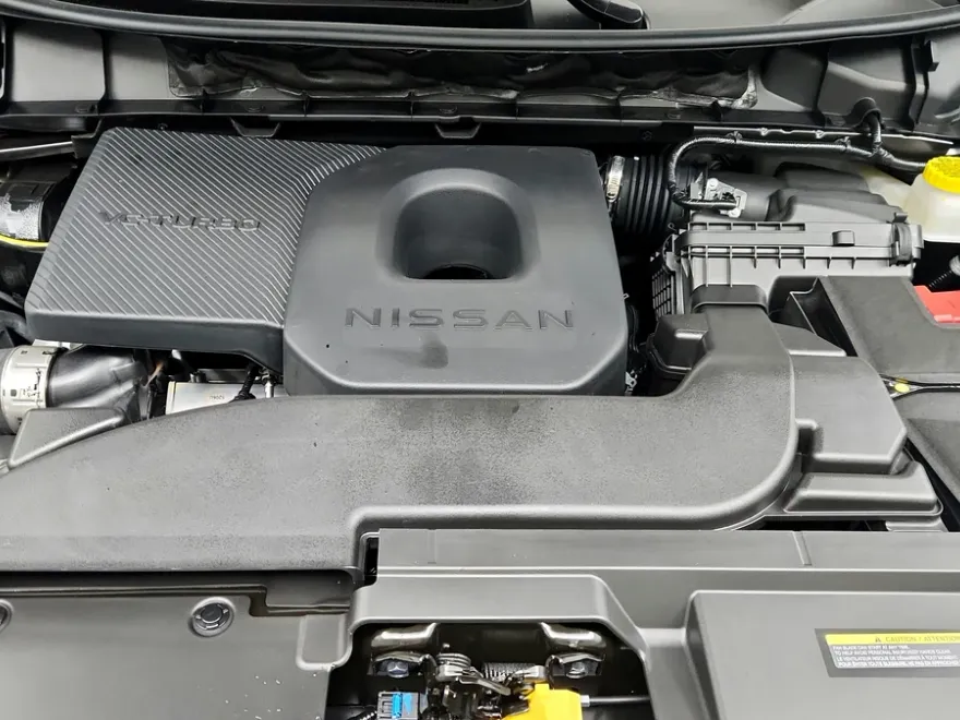 2025 Nissan Murano SL photo 10