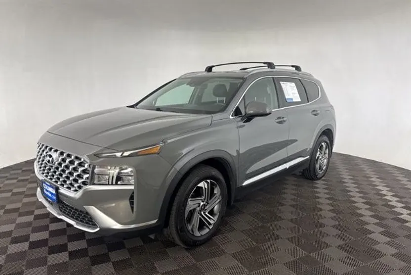 2022 Hyundai Santa Fe SEL photo 1