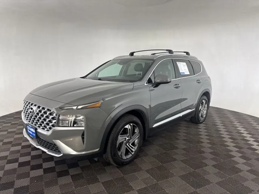 2022 Hyundai Santa Fe SEL photo 1