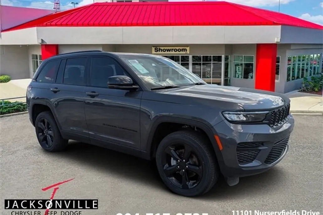 2025 Jeep Grand Cherokee Altitude X photo 1