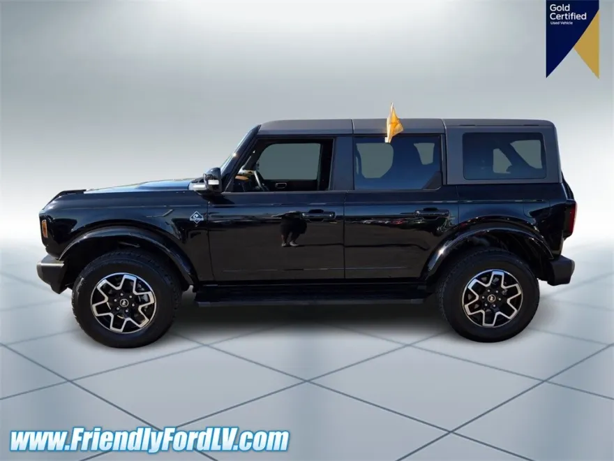 2024 Ford Bronco Outer Banks photo 1