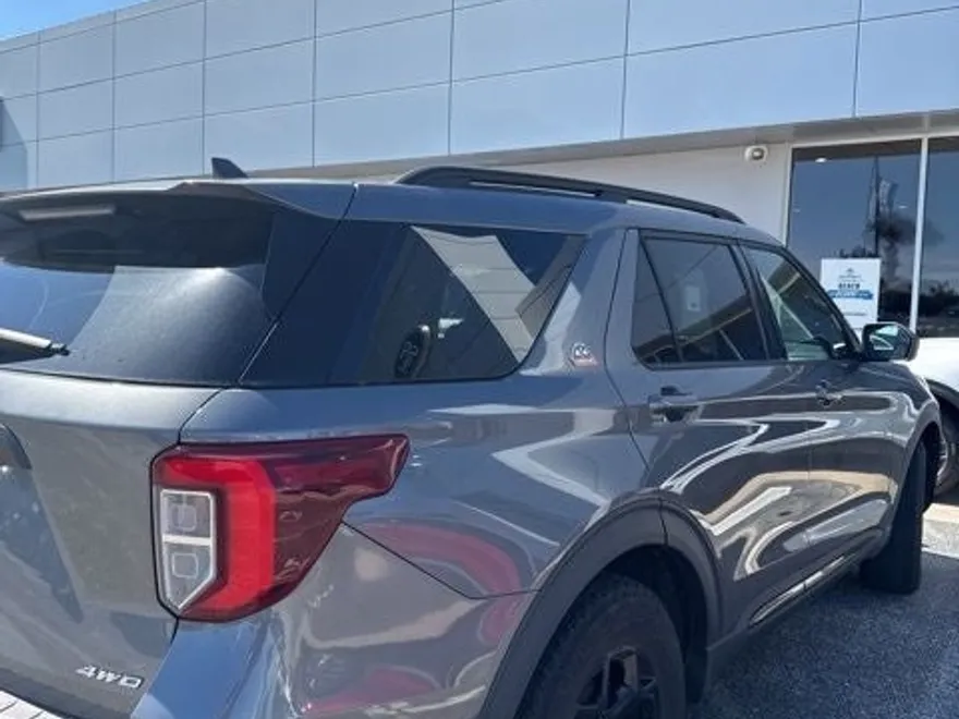 2022 Ford Explorer Timberline photo 1