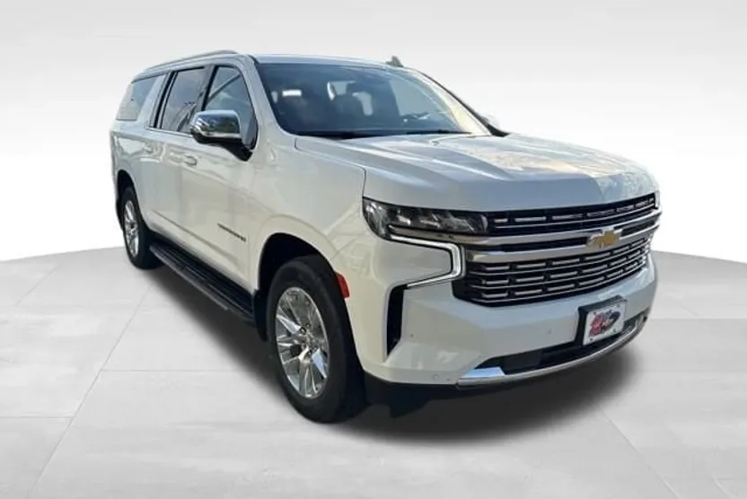 2023 Chevrolet Suburban Premier photo 1