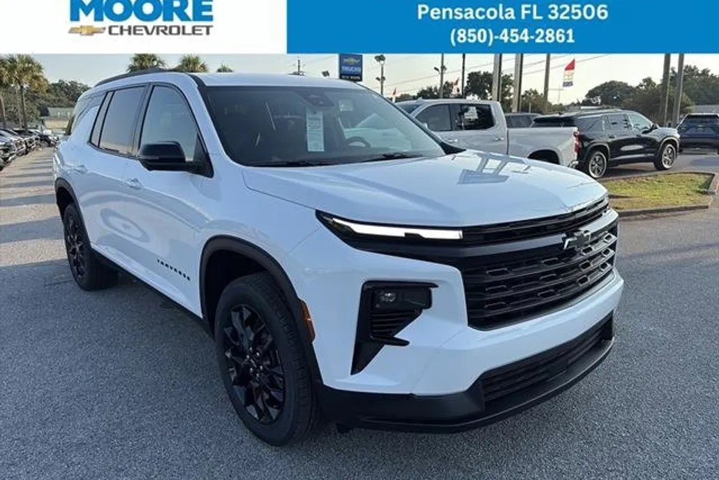 2026 Chevrolet Traverse photo 1