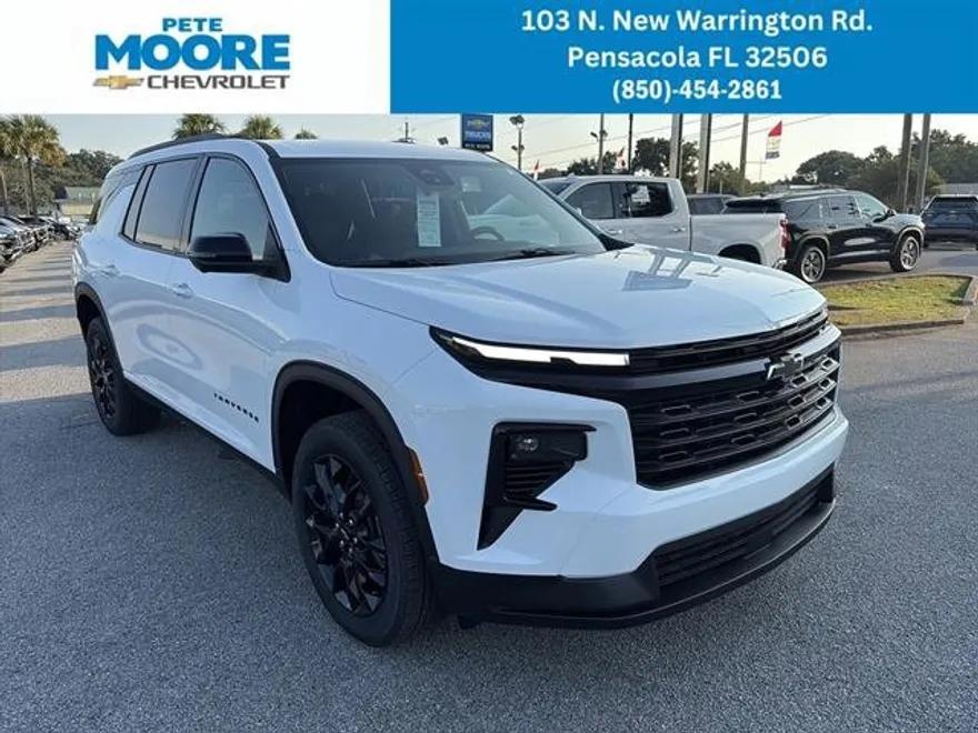 2026 Chevrolet Traverse photo 1