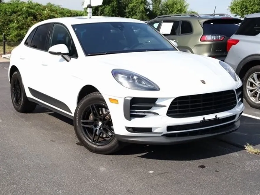 2019 Porsche Macan Base photo 1