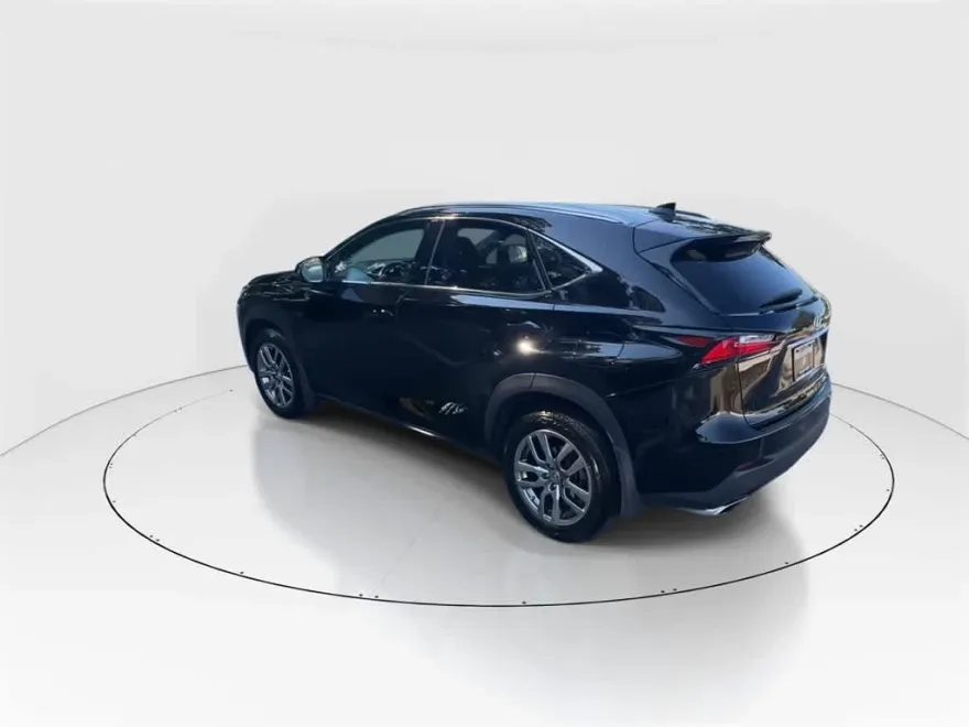 2015 Lexus NX 200t Luxury photo 1