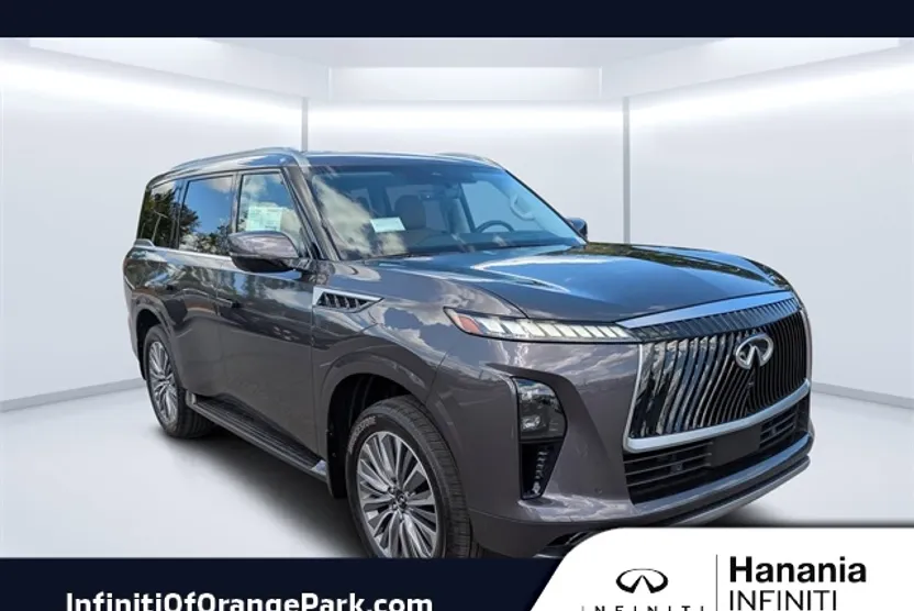 2026 Infiniti QX80 Luxe photo 1