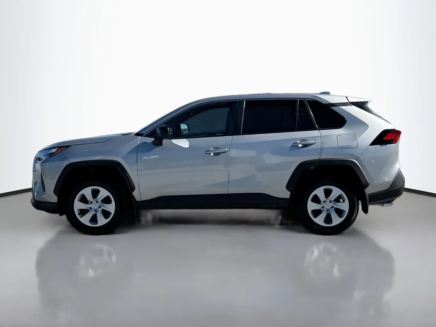2025 Toyota RAV4 LE photo 1