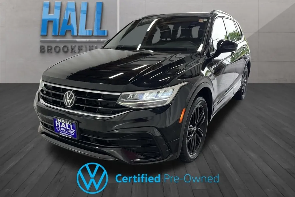 2022 Volkswagen Tiguan SE R-Line Black photo 1