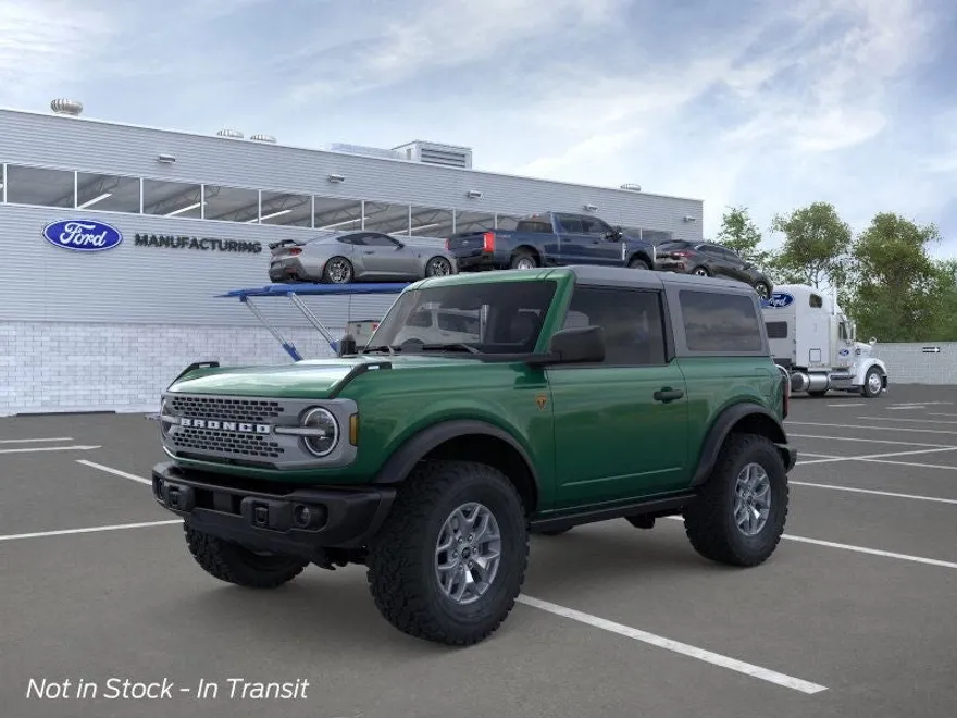 2025 Ford Bronco Badlands photo 1