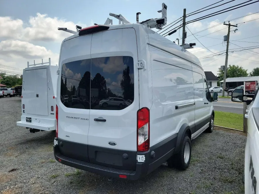 2024 Ford Transit Cargo Van photo 1