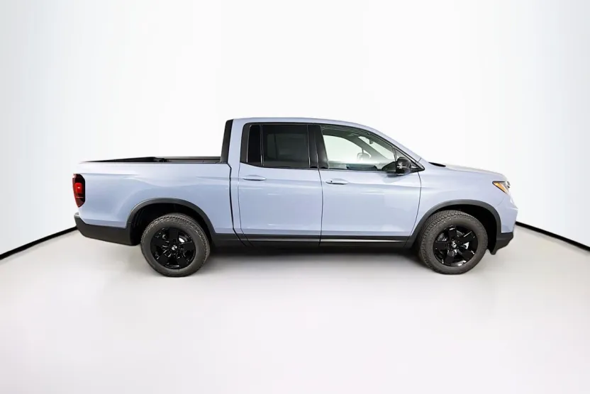 2026 Honda Ridgeline Black Edition photo 1