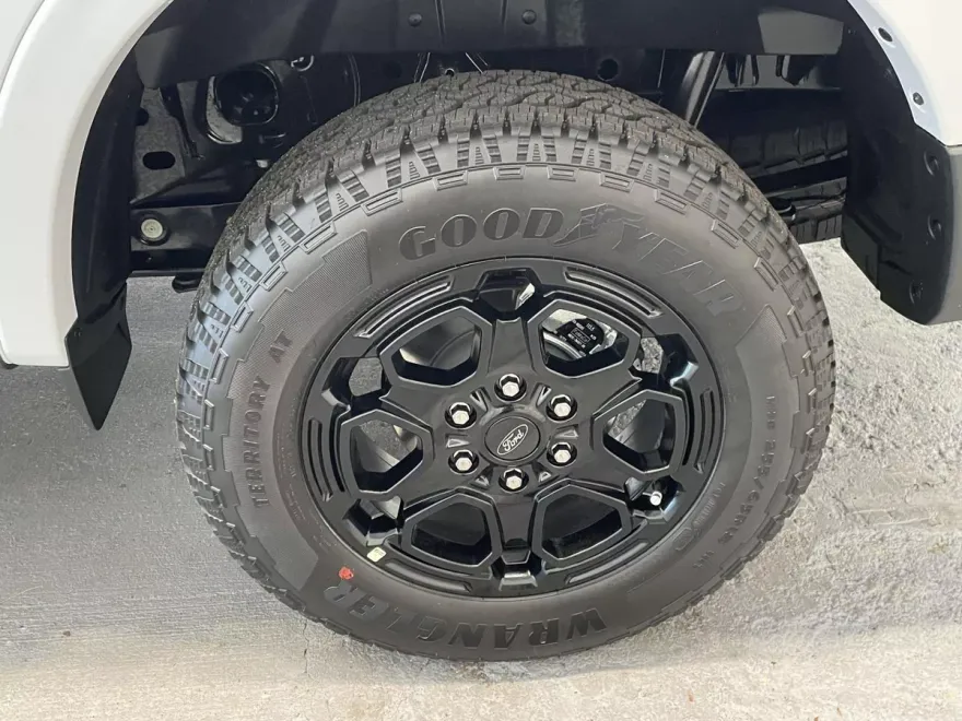 2025 Ford Ranger XLT photo 1