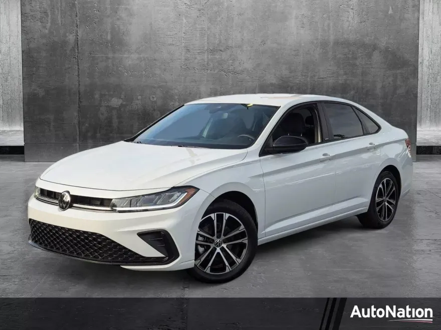 2025 Volkswagen Jetta Sport photo 1