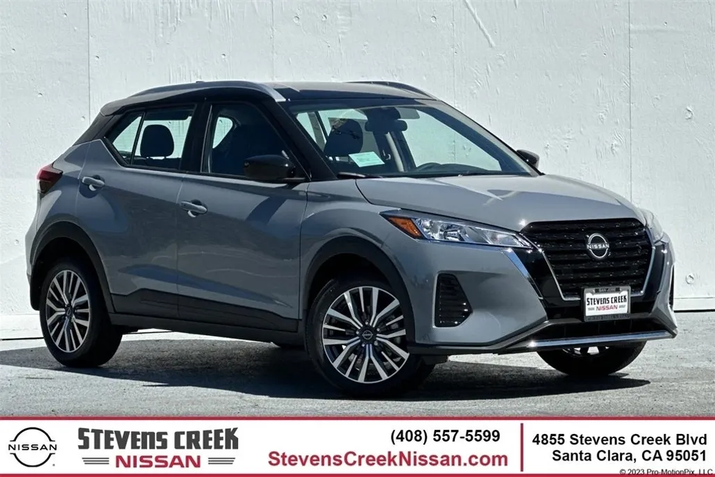 2024 Nissan Kicks SV photo 1