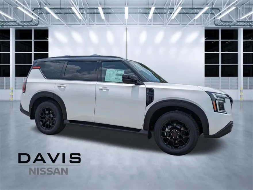 2025 Nissan Armada photo 1