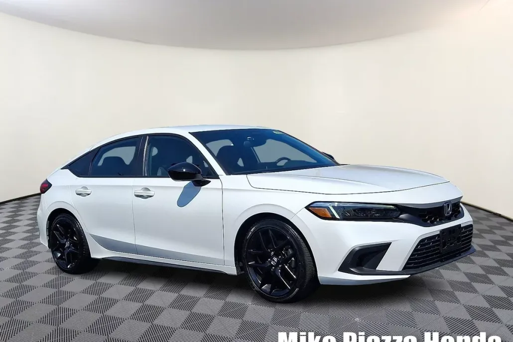 2022 Honda Civic Sport Hatchback photo 1