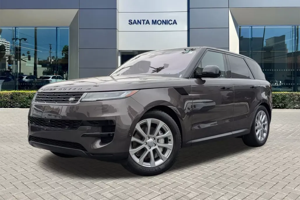 2023 Land Rover Range Rover Sport SE photo 1