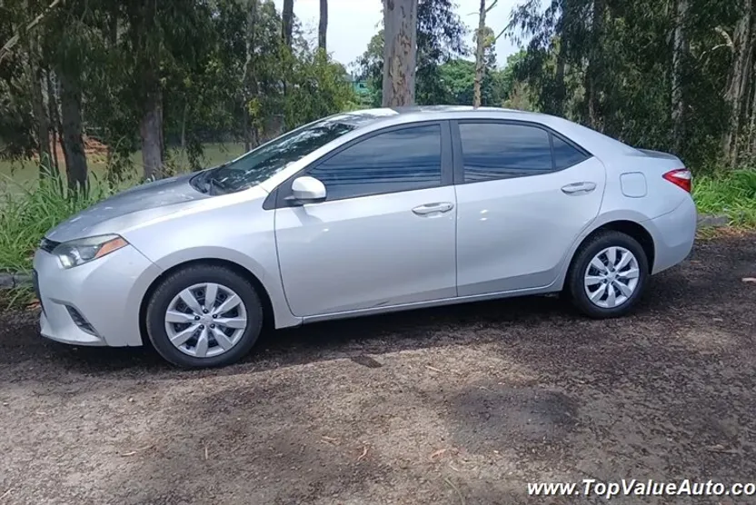 2016 Toyota Corolla L photo 1
