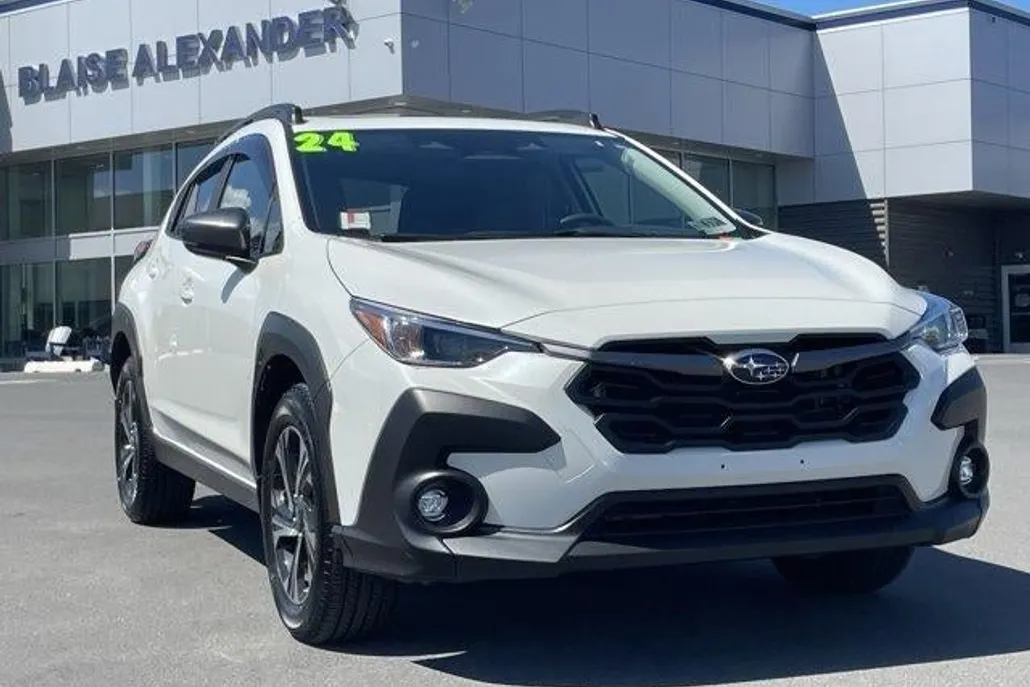 2024 Subaru Crosstrek Premium photo 1